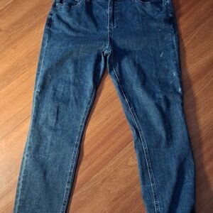 Skinny Jeans in Dark Blue